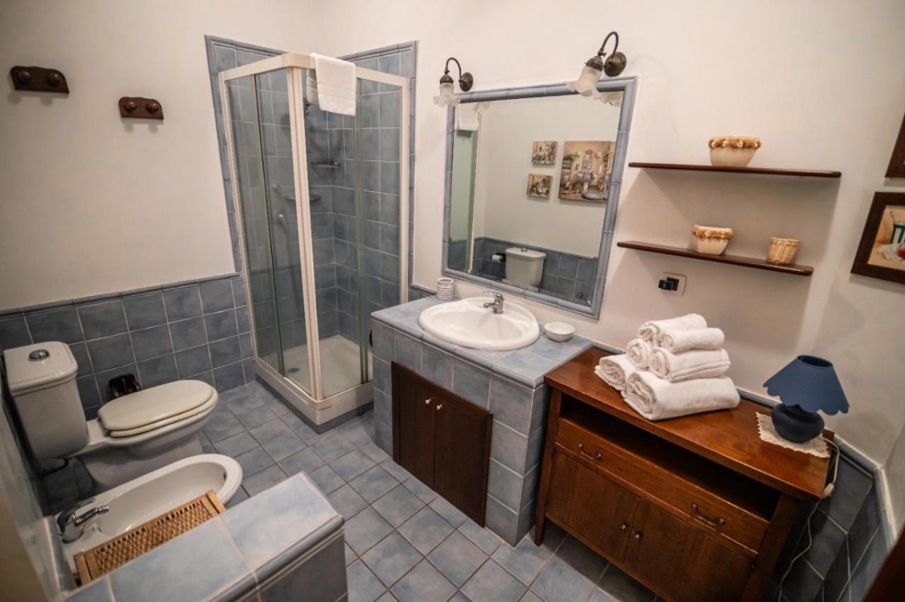 Courrier-House Apartment Ачи Кастело Екстериор снимка