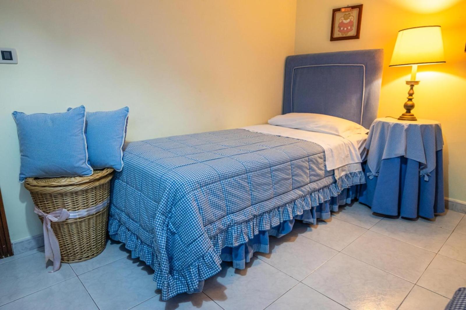 Courrier-House Apartment Ачи Кастело Екстериор снимка